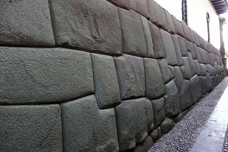 Hatun Rumiyoc Street Hatun Rumiyoc