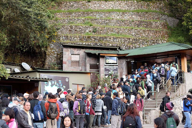 Enter Machu Picchu Entrance to Machu Picchu in the high season